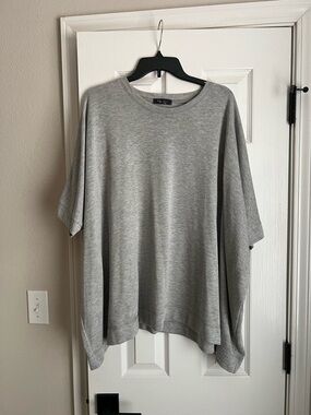 Oversized Heather Gray Short Sleeve Top